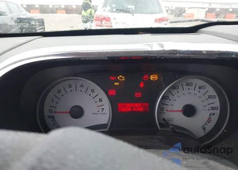 2010 Ford Explorer Sport Trac Xlt z USA, uszkodzony, nr VIN 1FMEU5BE5AUA38717